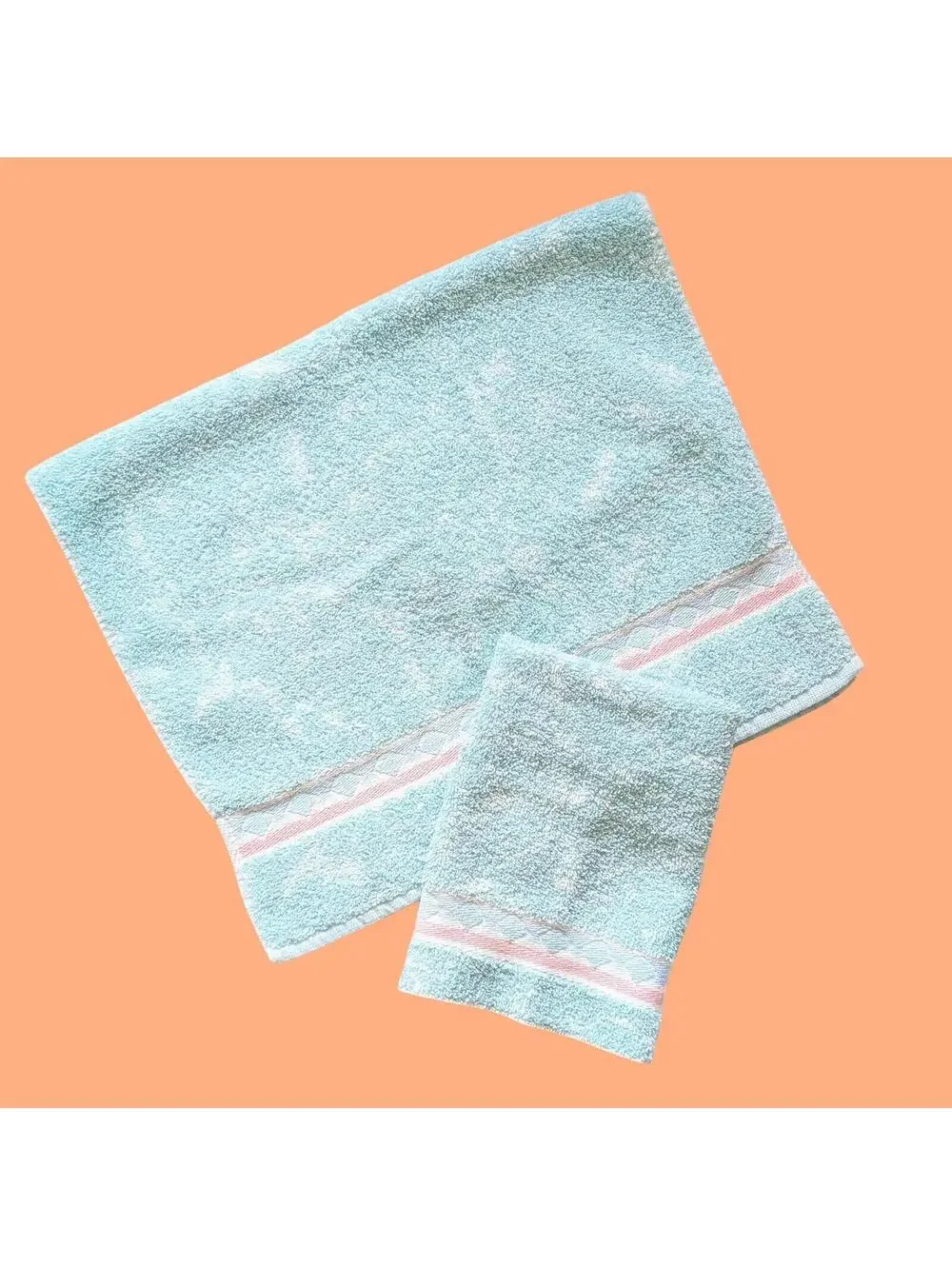 1980s Vintage Pastel Green Hand Towel & Washcloth Set